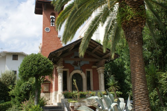 Cappella della Villa Gasbarrini a Giulianova Lido (Te)