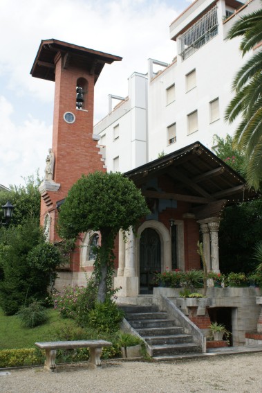 Cappella della Villa Gasbarrini: esterno