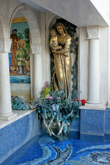 Giulianova: Fonte nel Santuario della Madonna dello Splendore