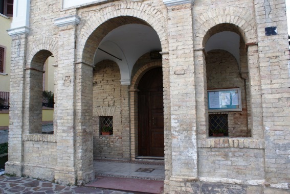 Chiesa della SS. Trinità a Case di Trento di Giulianova (Te)