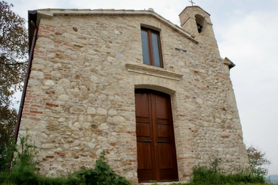 Chiesa di S.Michela a S.Angelo Abbamano di S.Omero (Te)