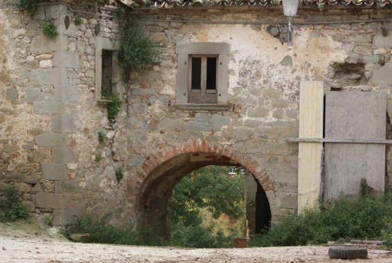 Acquaratola: il borgo