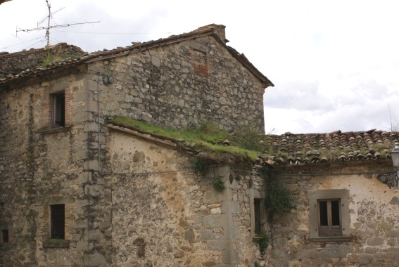 Acquaratola: il borgo