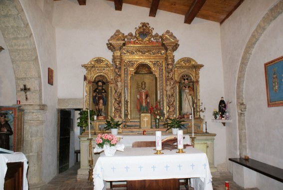 Chiesa dei SS. Silvestro e Rocco ad Aiello di Crognaleto (Te)