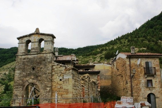 Altovia di Cortino (Te): Chiesa di S.Egidio della Rocca