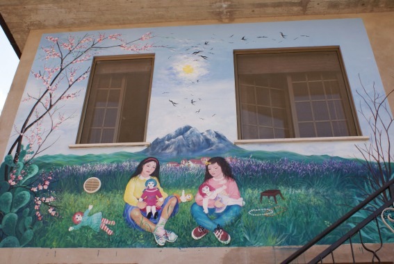 I murales di Azzinano: I giochi dell'infanzia