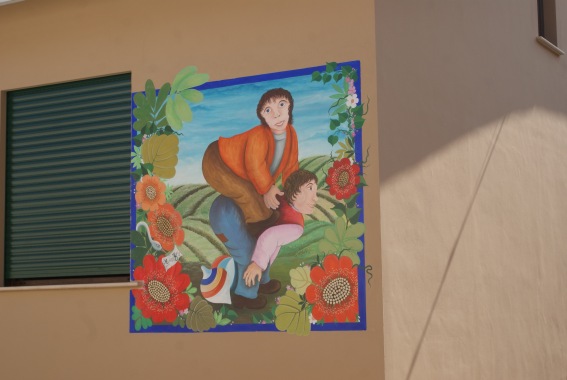 I murales di Azzinano: I giochi dell'infanzia