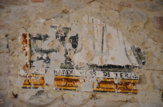Chiesa di S.Pietro a Spoltino a Borgo Spoltino di Mosciano S.Angelo (Te): resti di affreschi