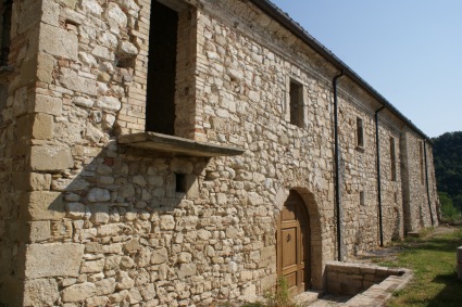S. Pietro a Campovalano di Campli: uno degli edifici el complesso monastico