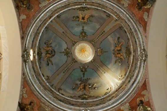 Chiesa della Madonna dell'Alno a Canzano: affreschi sulla cupola