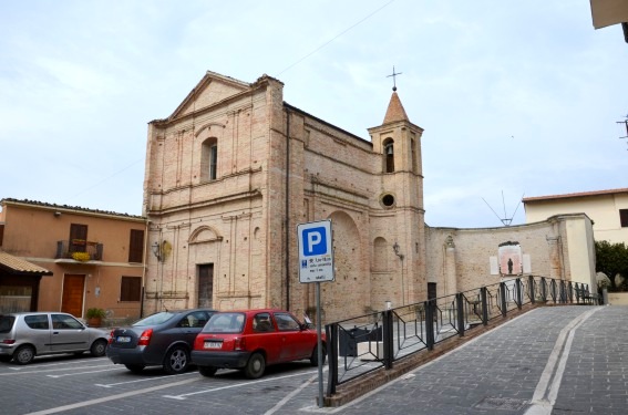 Chiesa della Congrega del SS.Sacramento o di S.Biagio a Canzano (Te)