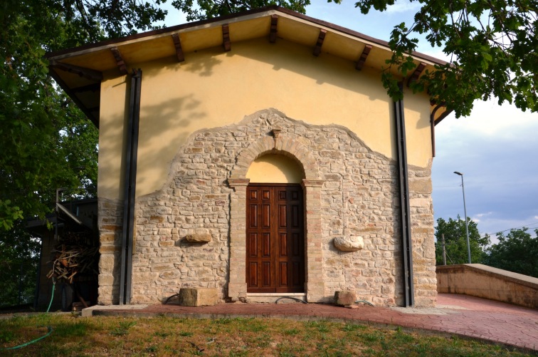 Chiesa di S.Maria a Pietrabianca - S.Maria di Canzano (Teramo)