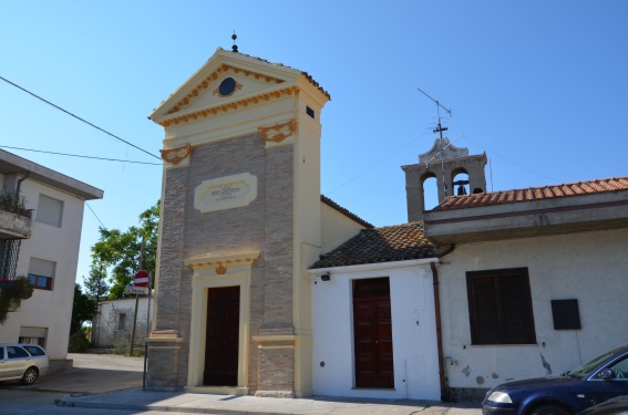 Chiesa della Nativit di Maria a Casal Thaulero di Roseto degli Abruzzi (Te)