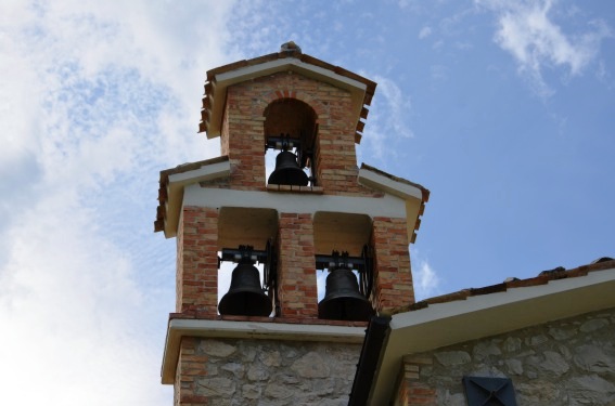 Chiesa di S.Maria delle Grazie a Casale S.Nicola di Isola del G.S. (Te)