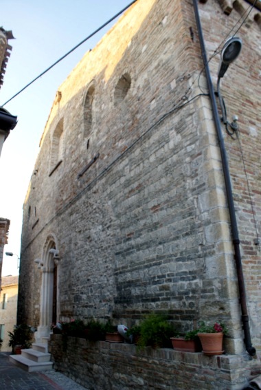 Chiesa dei SS.Pietro e Andrea Apostoli a Castelbasso (Te)
