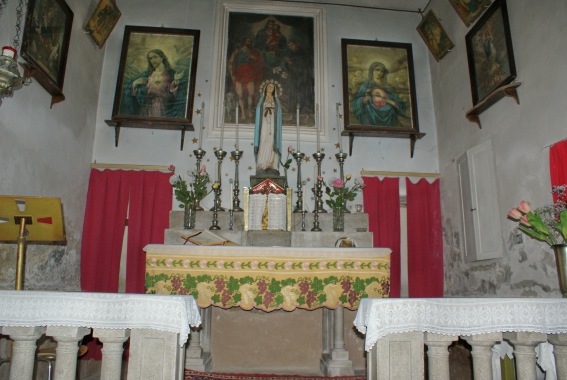 Chiesa di S. Antonio di Padova a Castelmaidetto (Chiarino)