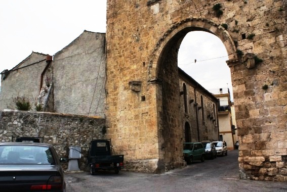 Chiesa di S. Giovanni Battista a Castelnuovo di Campli (Te)