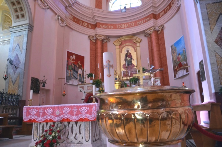 Chiesa di S.Donato Martire a Castiglione Messer Raimondo (Te)