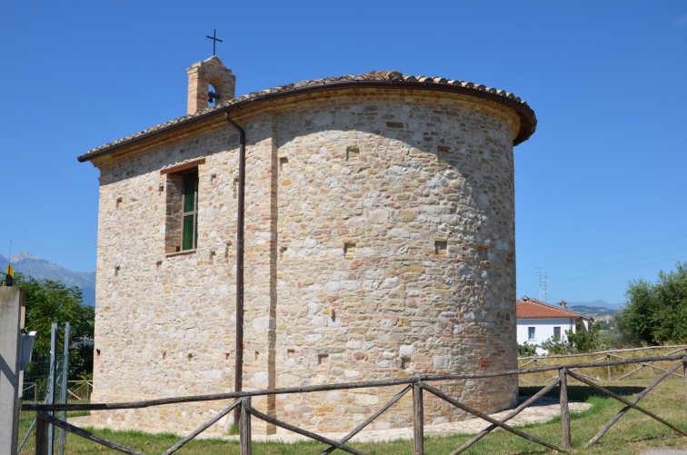 Chiesetta di S.Pietro a Castilenti (Te)