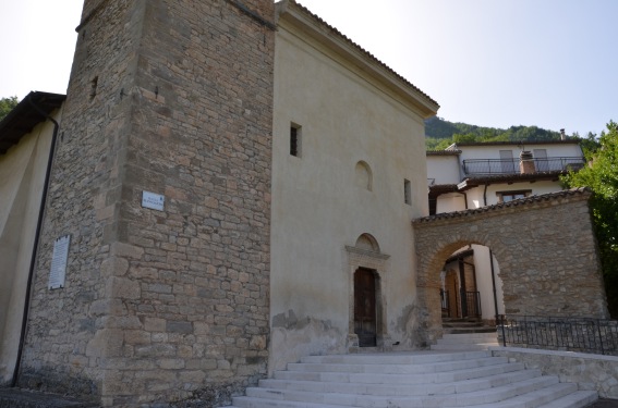 Chiesa di S.Egidio Abate a Cerqueto di Fano Adriano (Te)