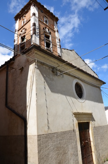 Chiesa di S.Anna a Cesa di Francia di Isola G.S. (Te)