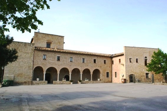 Santuario di S.Maria dei Lumi a Civitella del Tronto (Te)