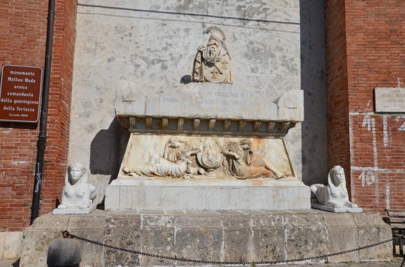 Civitella del Tronto (Te): Monumento a Matteo Wade