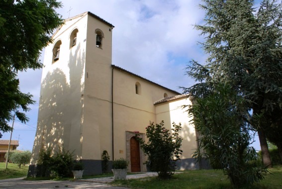 Chiesa di S. Michele Arcangelo a Colledonico