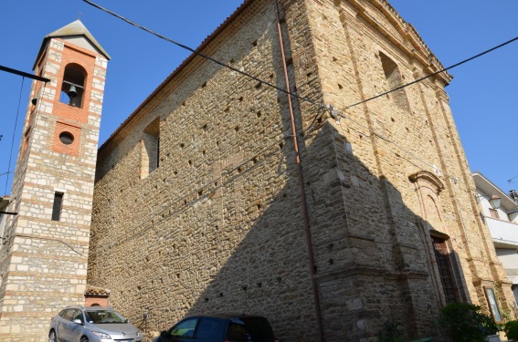 Chiesa di S.Lucia a Colledoro di Castelli (Te)