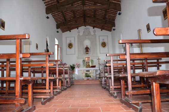 Chiesa di S.Lorenzo a Colliberti di Isola del G.Sasso (Te)