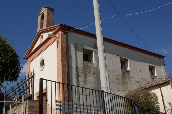 Collicelli di Campli: Chiesa di S. Gennaro