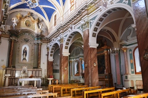 Chiesa di S.Nicola Vescovo a Cologna Paese di Roseto Ab. (Te)