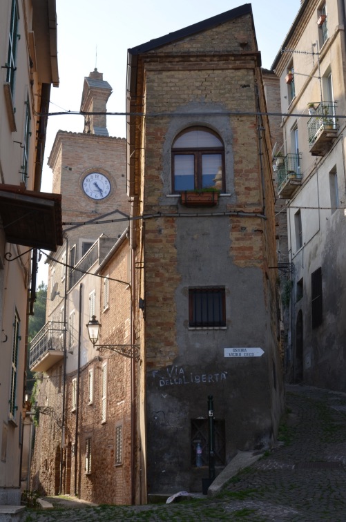 Torre dell'Orologio a Colonnella (Te)