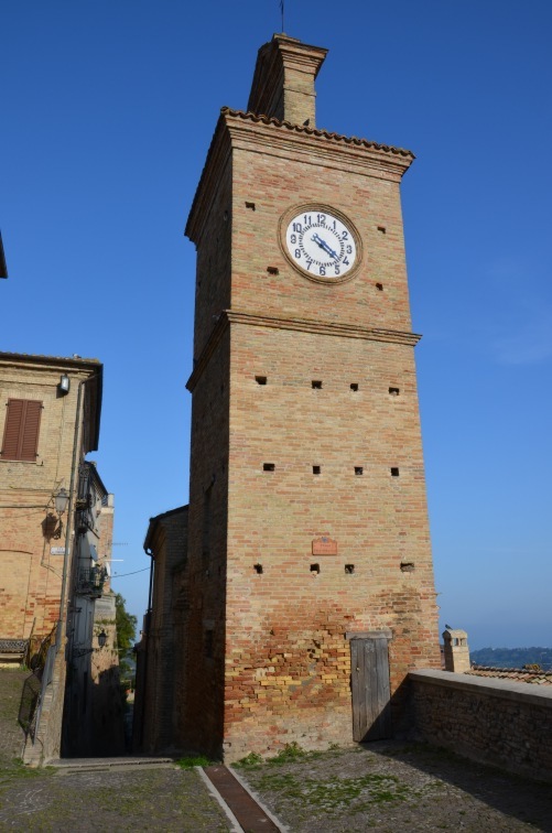 Torre dell'Orologio a Colonnella (Te)