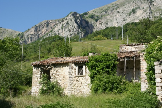 Corano di Sotto: ruderi