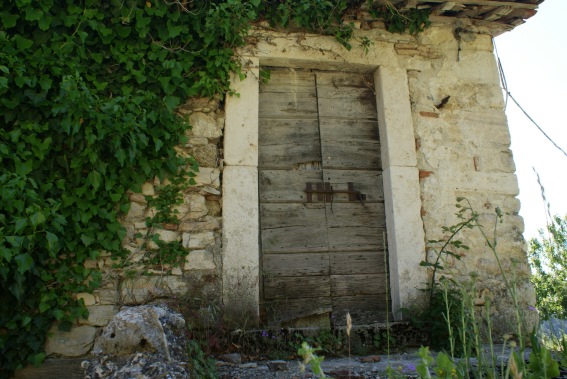 Corano di Sotto: ruderi