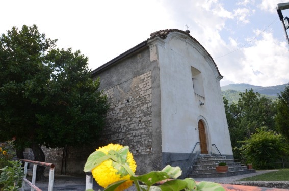 Chiesa di S.Salvatore a Fano a Corno di Isola del G.S. (Te)