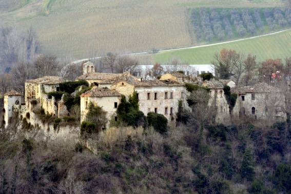 Faraone Antico di S.Egidio alla Vibrata (Te): il borgo