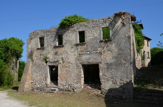 Faraone Antico di S.Egidio alla Vibrata (Te): ruderi