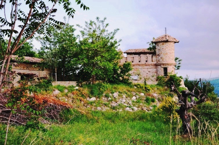 Casale della Monica a Feudo Alto di Castellalto (Te)