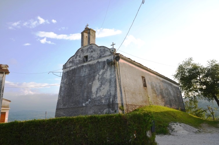 Chiesa di S.Pasquale Baylon a Feudo Basso di Castellalto (Te)