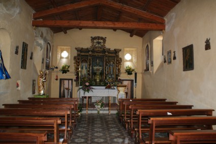 Chiesa di S. Martino a Fioli: interno