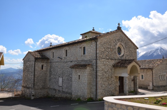 Chiesa di S.Giusta a Forca di Valle di Isola del G.Sasso (Te)