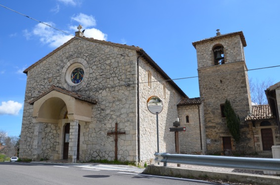 Chiesa di S.Giusta a Forca di Valle di Isola del G.Sasso (Te)