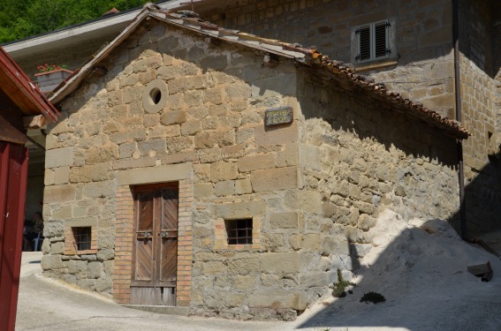 Fornisco di Valle Castellana (Te): cappella del XVI secolo