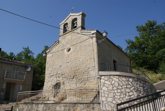 Chiesa di S.Lorenzo a Fustagnano di Rocca S.Maria (Te)