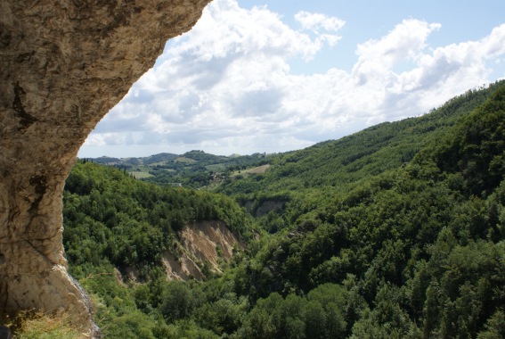 Eremo di San Michele Arcangelo nella Grotta di Sant'Angelo a Ripe di Civitella (Te)