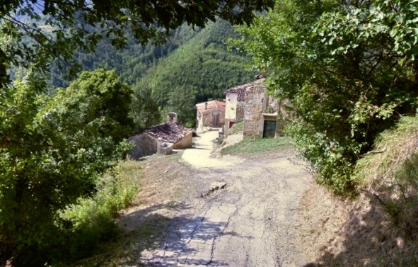 Chiesa di S.Angelo a Iscarelli di Torricella Sicura