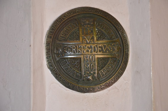 Chiesa di S.Massimo a Isola del Gran Sasso (Te): Croce delle Indulgenze