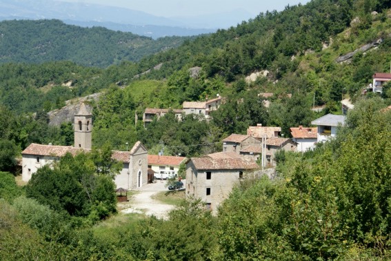 Chiesa di S.Maria Assunta a Leofara di Valle Castellana (Te)